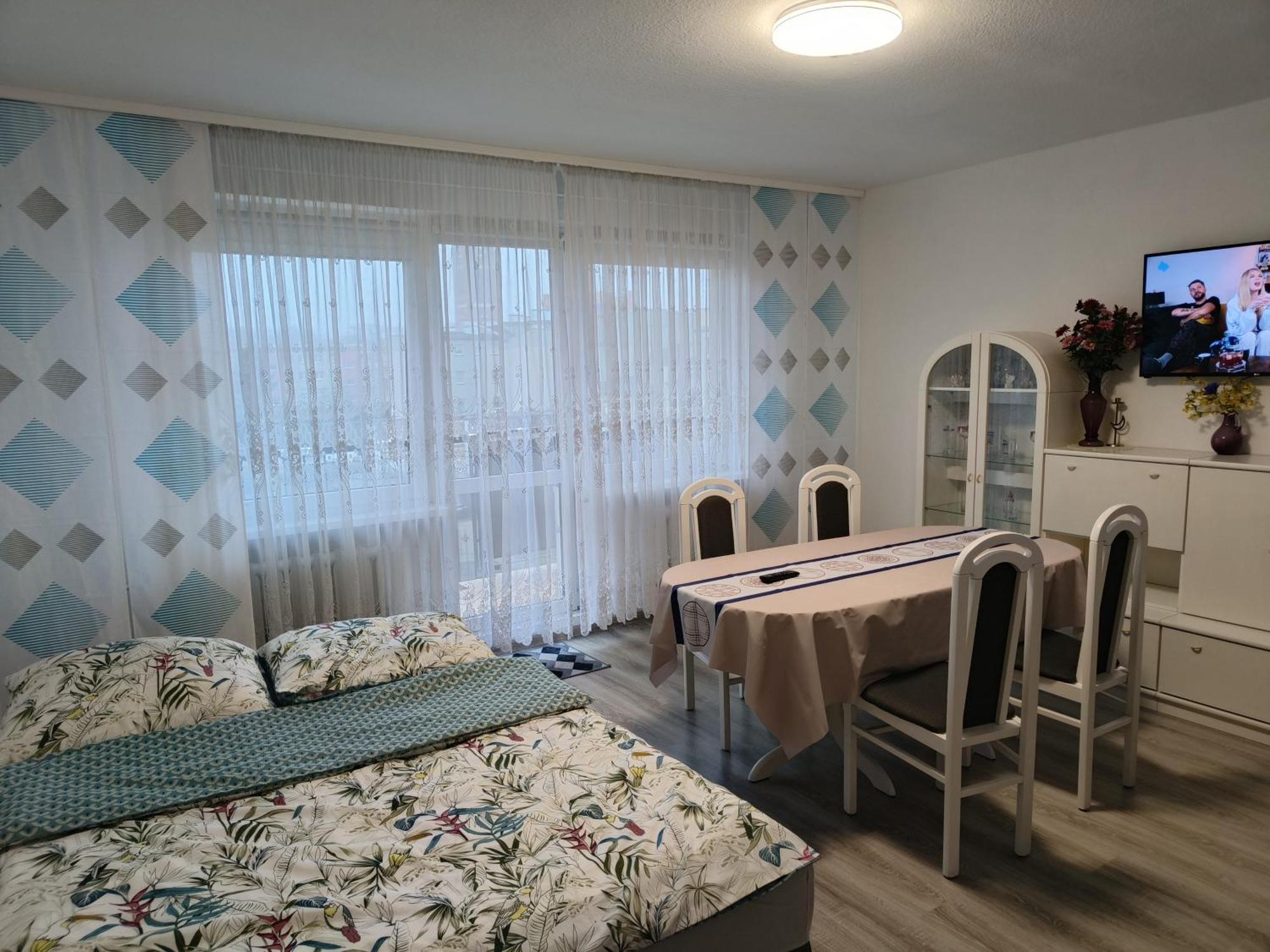 Mieszkanie Przy Parku Świnoujście Exterior foto